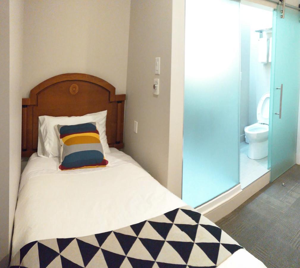 מונטריאול Hotel Le Deville מראה חיצוני תמונה